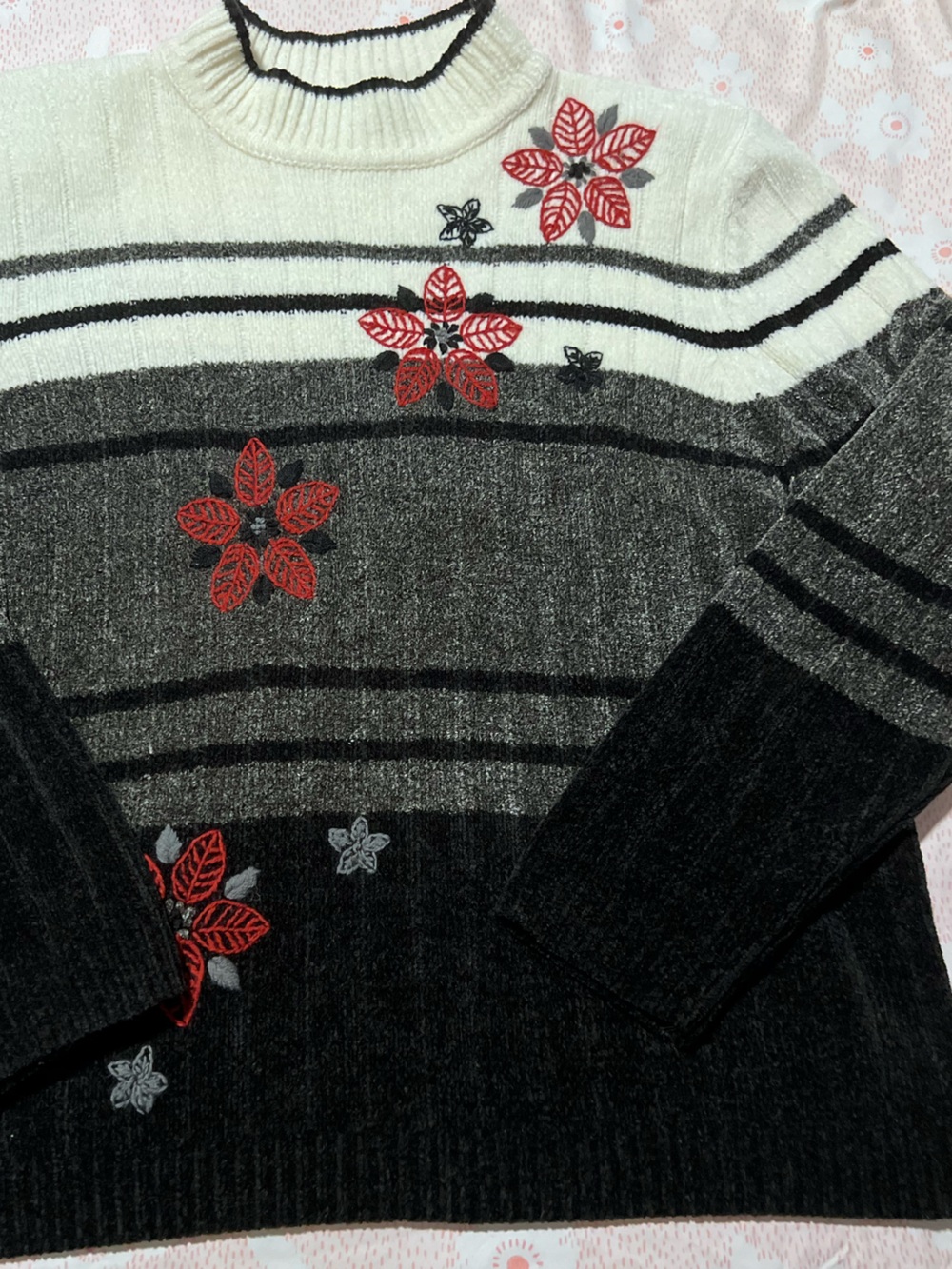 Alfred Dunner Chenille Striped Mock neck Sweater Red Floral Black Red Cream XL